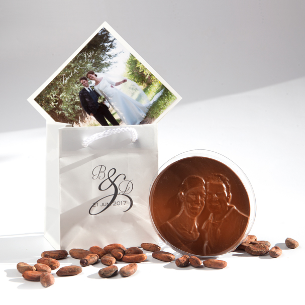 Geschenk huwelijk bruiloft chocolade